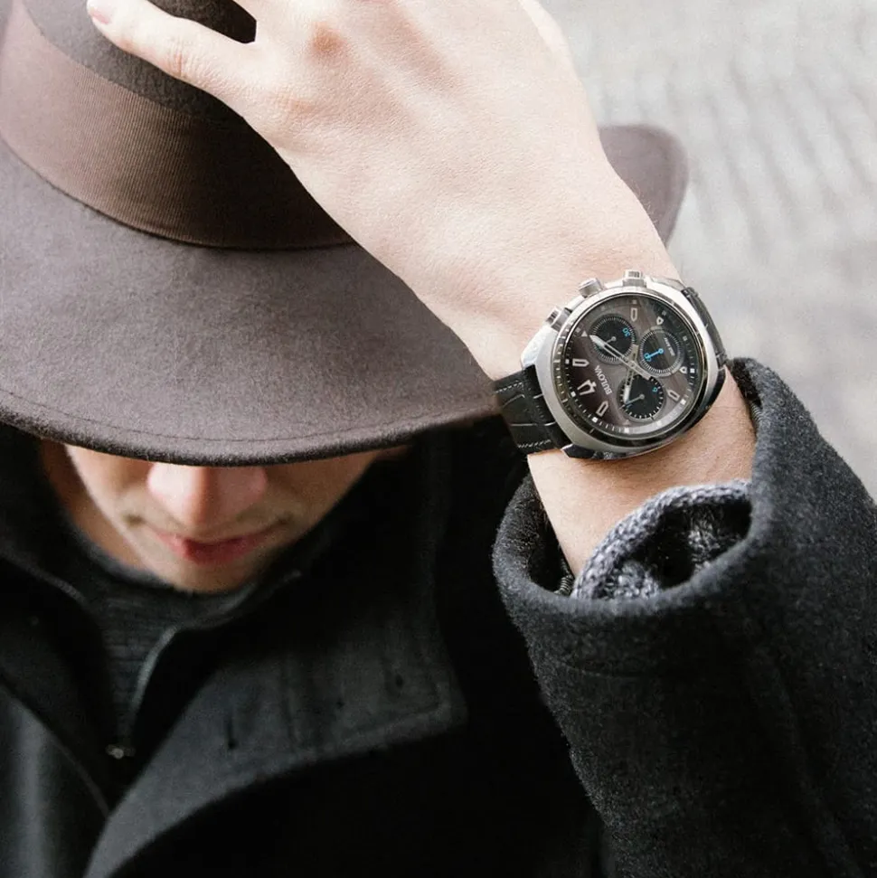 BULOVA – Curv Chronograph Leather Strap Watch 98A155