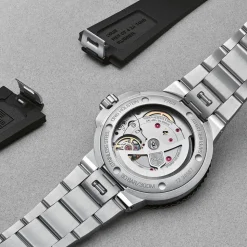 Oris | Aquis Date Calibre 400 43.5mm Watch | 01 400 7763 4135-07 8 24 09PEB