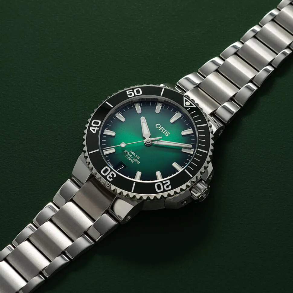 ORIS | Aquis Date Calibre 400 41.5mm Watch | 01 400 7769 4157-07 8 22 09PEB