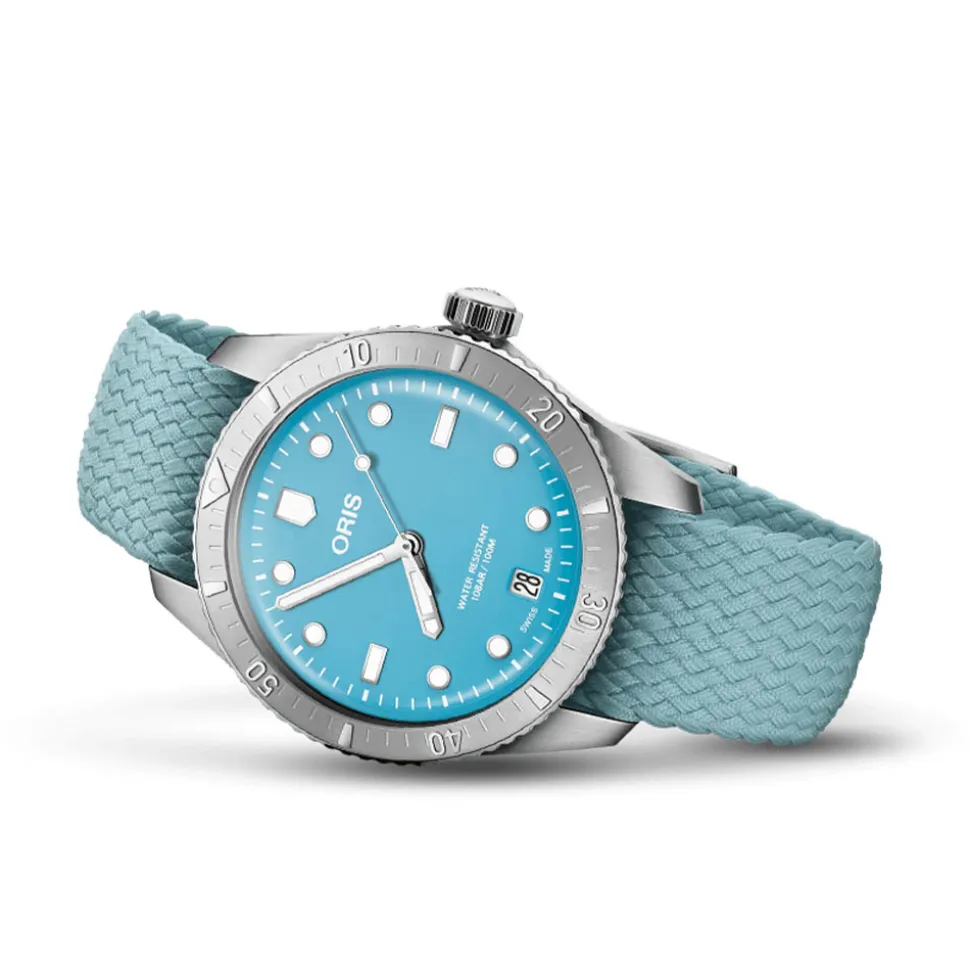 Oris | Diver’s Sixty-Five Strap ‘Cotton Candy’ Blue | 01 733 7771 4055-07 3 19 02S