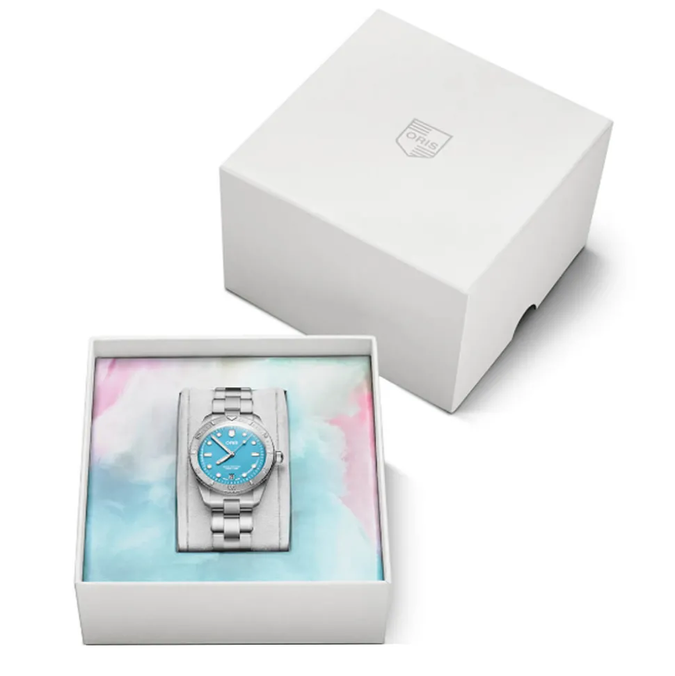 Oris | Diver’s Sixty-Five Strap ‘Cotton Candy’ Blue | 01 733 7771 4055-07 3 19 02S