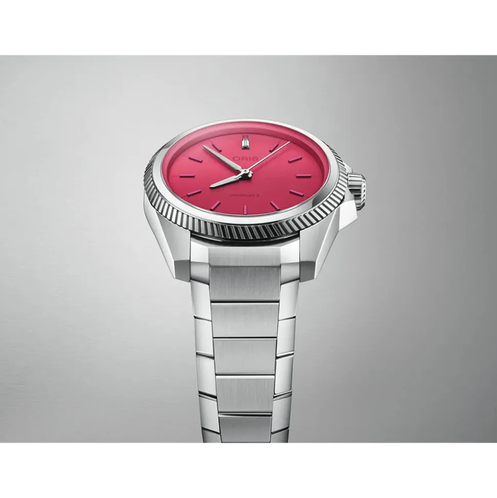 Oris | ProPilot X Miss Piggy Edition | 01 531 7796 4158-07 8 17 05LC