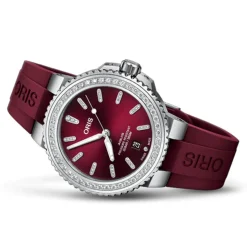 Oris | Red Rubber Aquis Strap 22mm Complete for model 7766 | 07 4 22 68FC