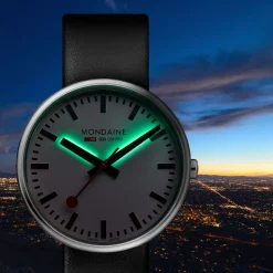 MONDAINE – Mini Giant 35mm BackLight Watch MSX.3511B.LB