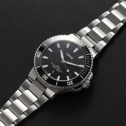 Oris | Aquis Date Black 43.5mm | 01 733 7789 4154-07 8 23 04PEB