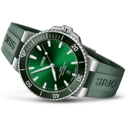 Oris | Green Rubber Aquis Strap 23mm Complete for model 7789 | 07 4 23 37FC